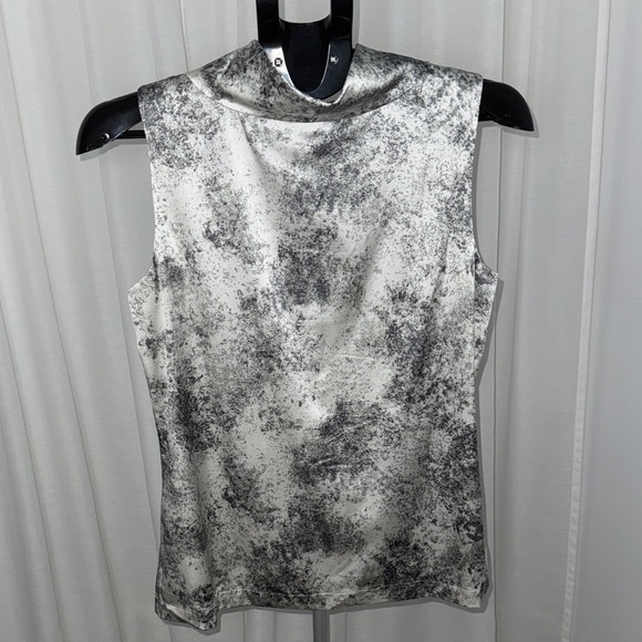 Ann Taylor 100% Silk Sleeveless Elegant Top Grey White Marble Sz Medium Petite - Picture 5 of 6